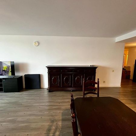 Big Apartment With Parking In Antwerp Exterior photo